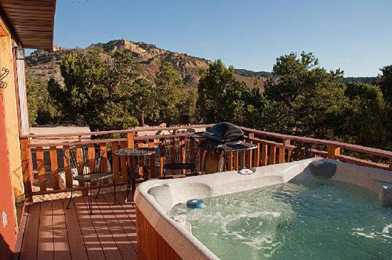 Stone Canyon Inn Тропік Номер фото
