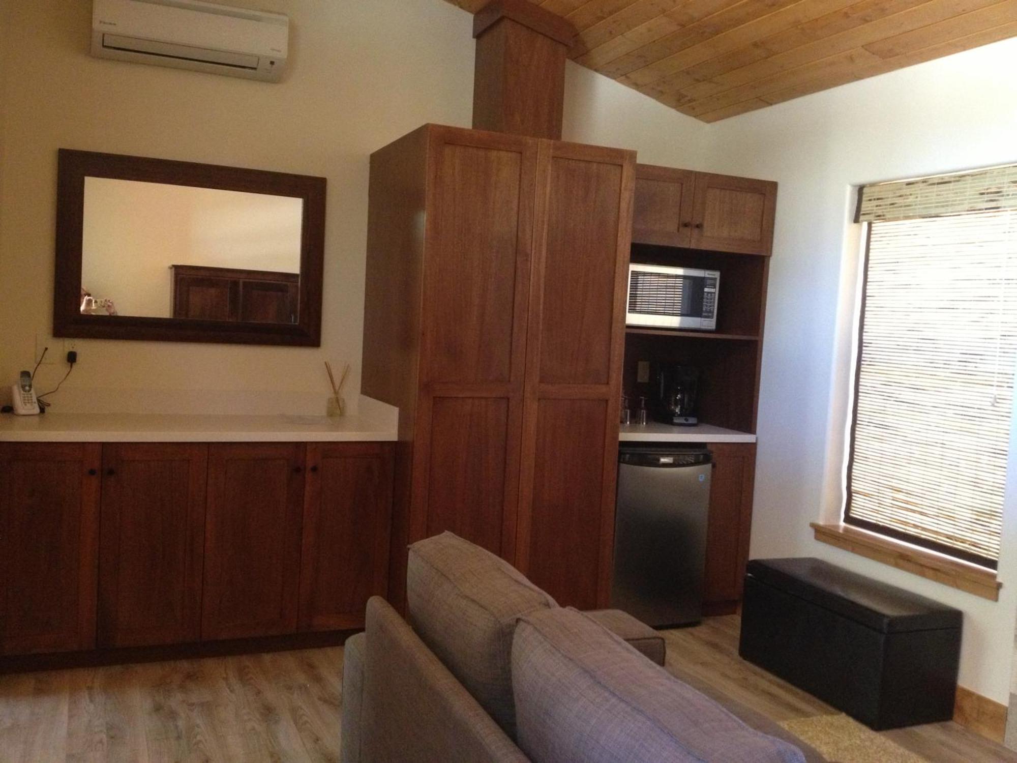 Stone Canyon Inn Тропік Екстер'єр фото